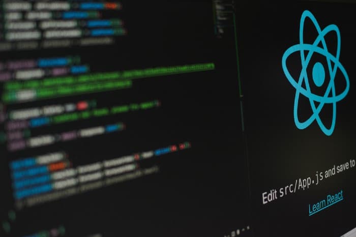 مقدمه‌ای بر React و نحوه عملکرد آن - بخش اول