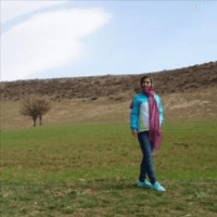 مهتاب سرخ پوش